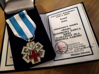podlaski policjant odznaczony państwowym odznaczeniem „Honorowy Dawca Krwi - Zasłużony dla Zdrowia Narodu”