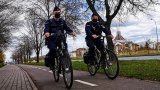 2 policjantów na rowerach
