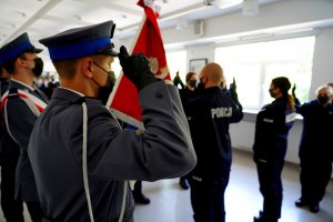 policjanci, zaproszeni goście  oraz pracownicy podczas uroczystości obchodów Święta Policji