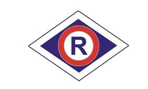 Litera R symbol wydziału ruchu drogowego