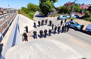 ćwiczenia policjantów ze strażą ochrony kolei