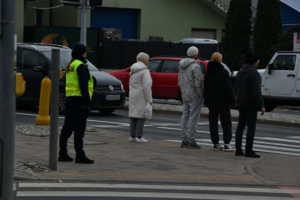 policjanci podczas akcji wszyscy święci
