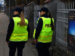 policjanci podczas akcji wszyscy święci
