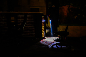 Policjanci kontrolują miejsca przebywania osób bezdomnych