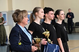 zwycięzcy konkursu z opiekunem