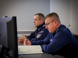 odprawa roczna policjantów